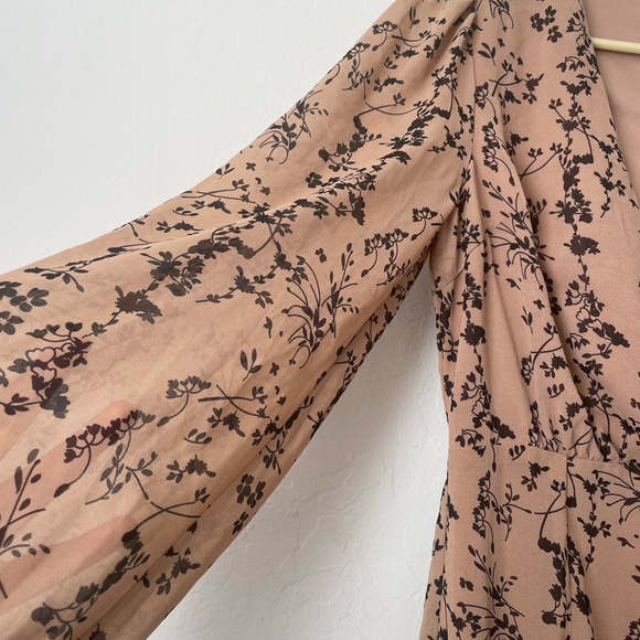 Brown casual short dress - Picture 3 of 3